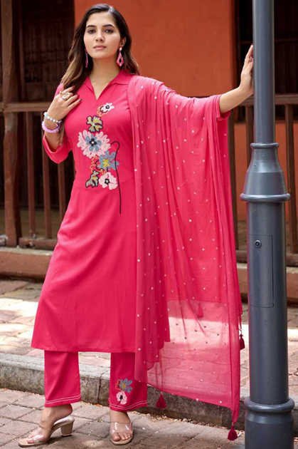 Wooglee Sanskriti Kurti with Dupatta Bottom Rayon Catalog 6 Pcs